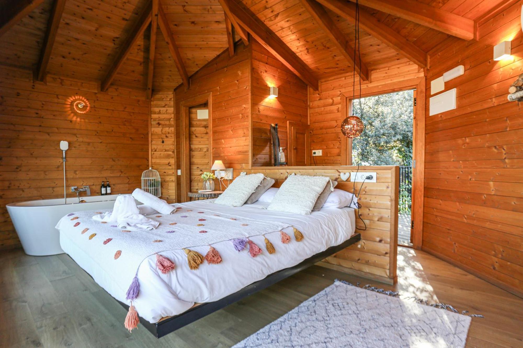 Les Suites Santa María de Palautordera Buitenkant foto
