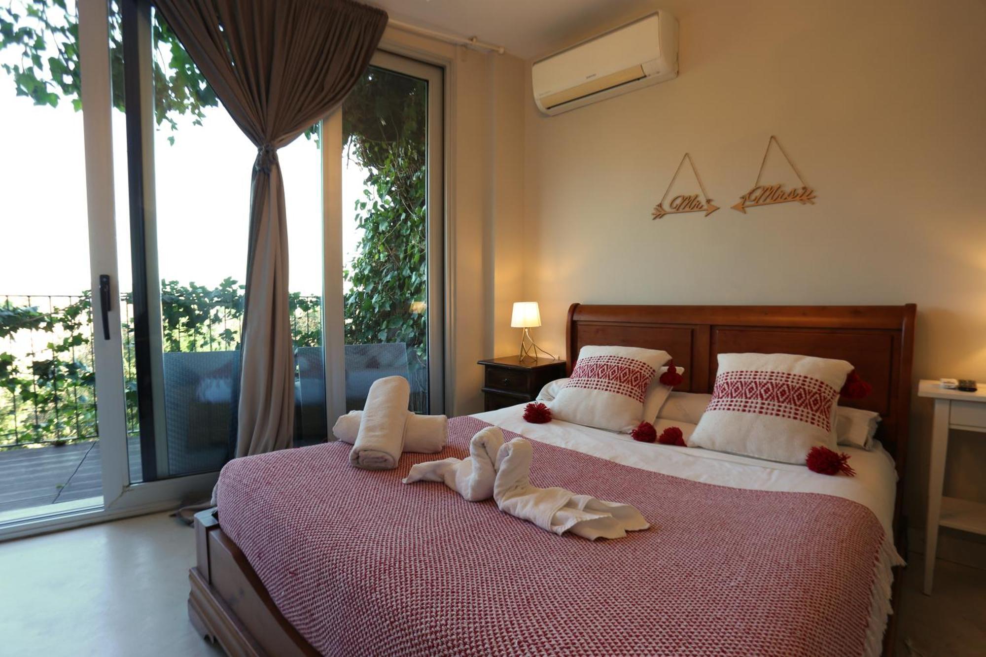Les Suites Santa María de Palautordera Buitenkant foto